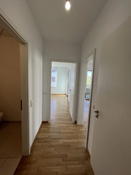 Moderne 2-Zimmer Wohnung mit Einbauküche und Balkon am Mauerpark — photo 1